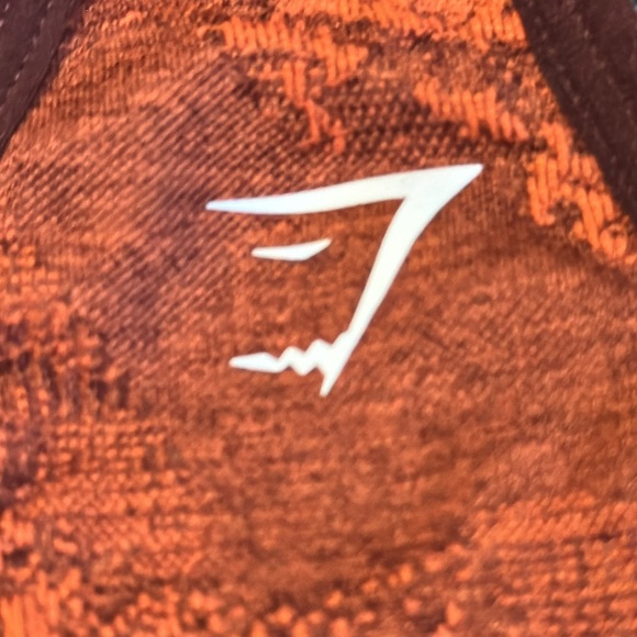 Gymshark Women’s Adapt Camo Seamless Sports Bra Storm Red/Cherry Brown Size XL - Picture 7 of 8